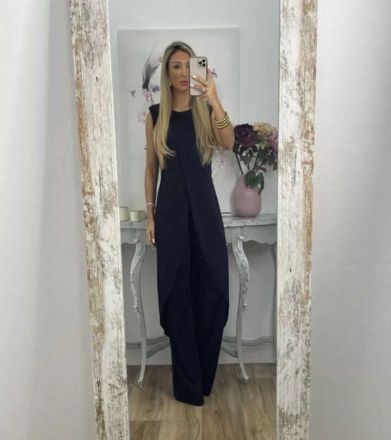 Flavia - Chic Mouwloos Set