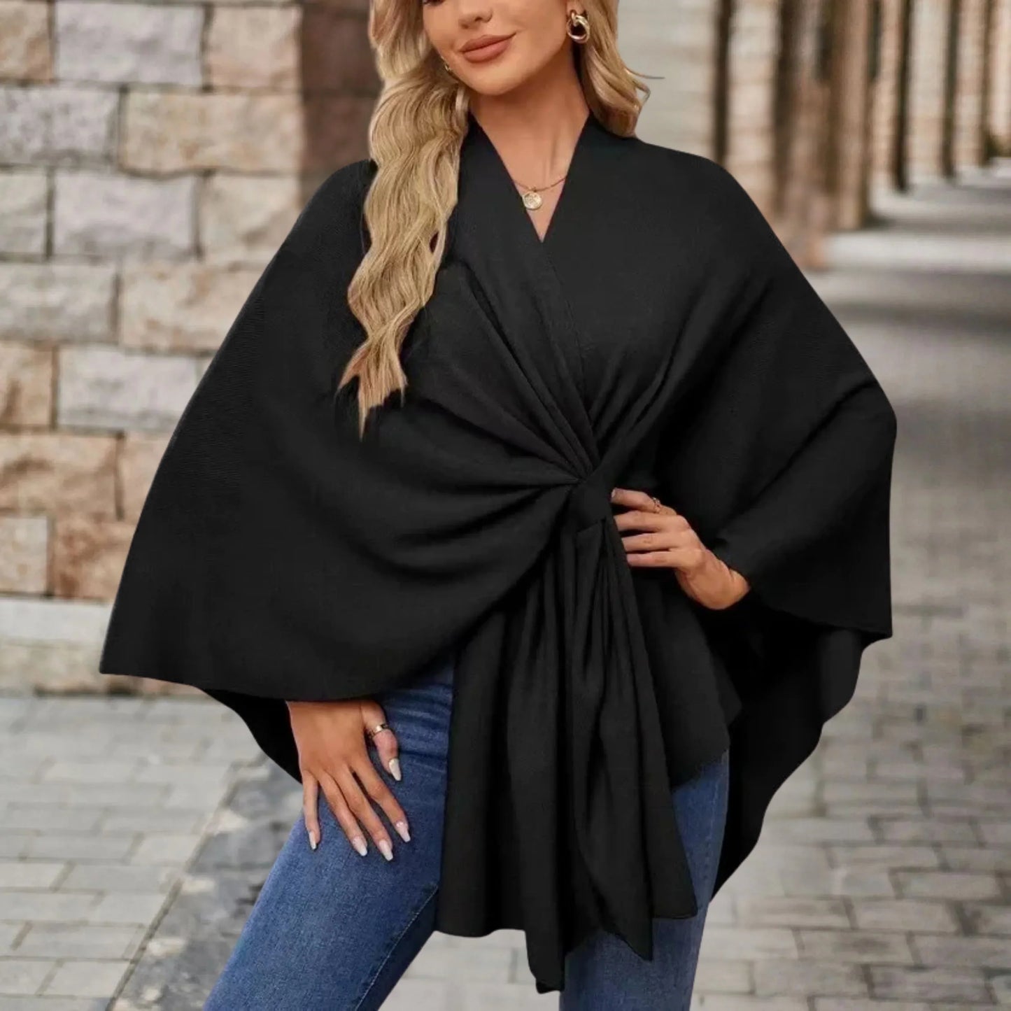 Benthe | Elegante Gedrapeerde Poncho