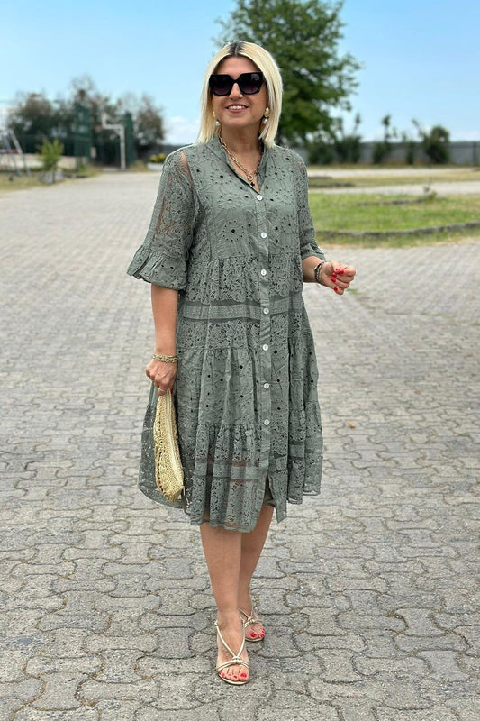 Mirelle – Tijdloze jurk met verfijnde details